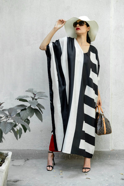 The 'Classic Stripes' Kaftan - Aeshaane