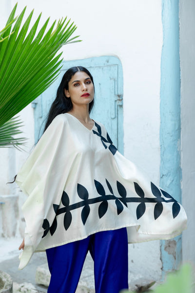 The 'Pehla Patta' Kaftan - Aeshaane