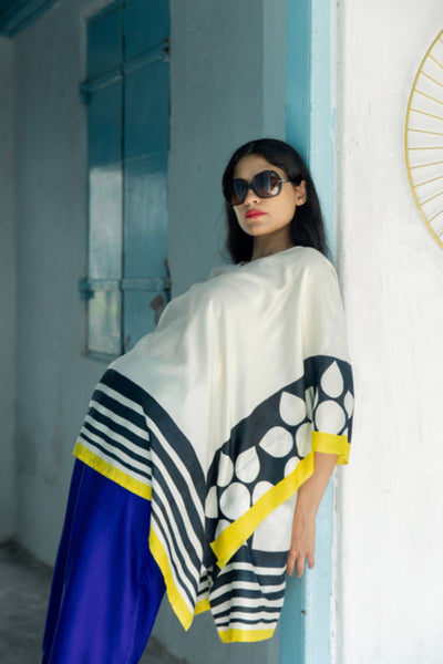 The 'Peela Phool' Kaftan - Aeshaane